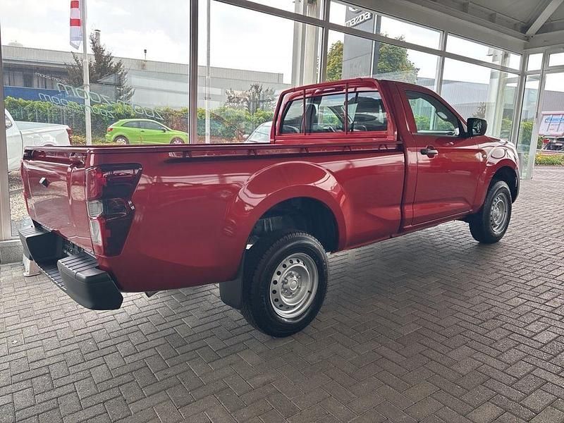 Neu Isuzu D-Max 163 PS (119 kW) 2025 Orange Pickup