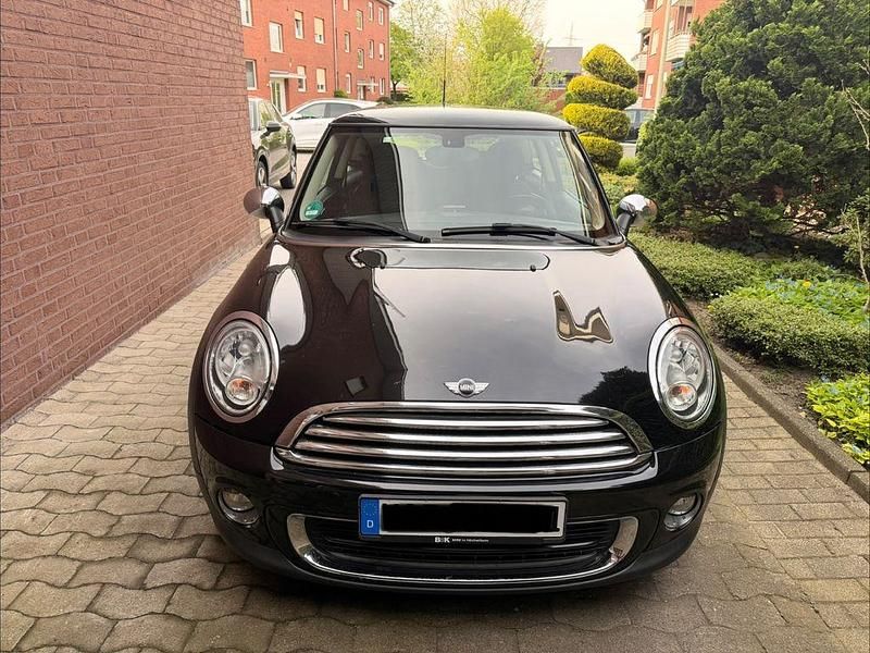 Second-hand Mini ONE 98 CP (72 kW) 2012 Negru Hatchback