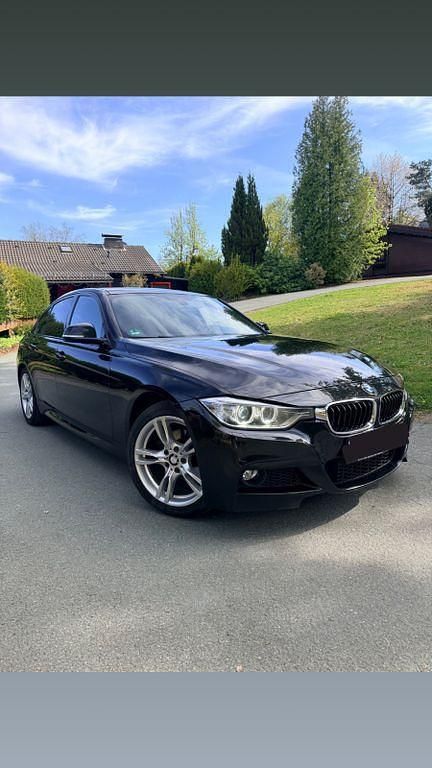 Usata BMW 318 Performance 143 CV (105 kW) 2013 Nero Berlina