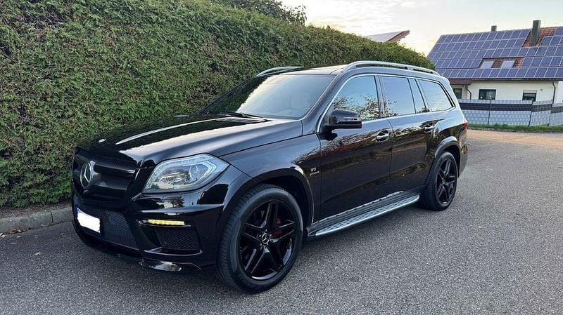 Schwarz Gebraucht 2013 Mercedes GL500 AMG SUV | 34.999 € (Fairer Preis) - Bild 1/4