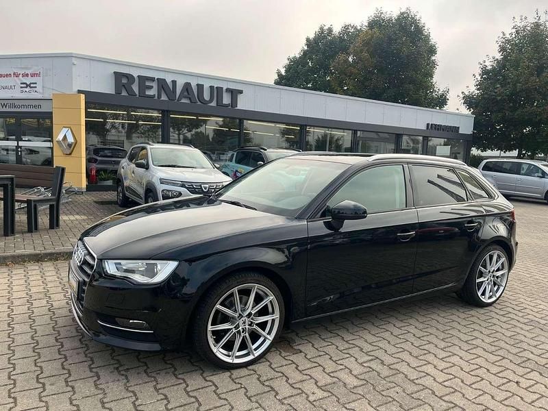Schwarz Gebraucht 2014 Audi A3 Sportback Ambition Kombi | 13.490 € (Fairer Preis) - Bild 1/4