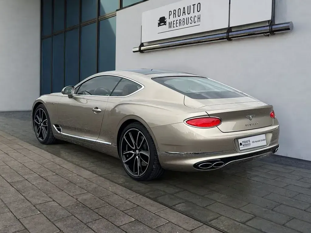 Gebraucht Bentley Continental GT 549 PS (403 kW) 2022 Gold Coupé
