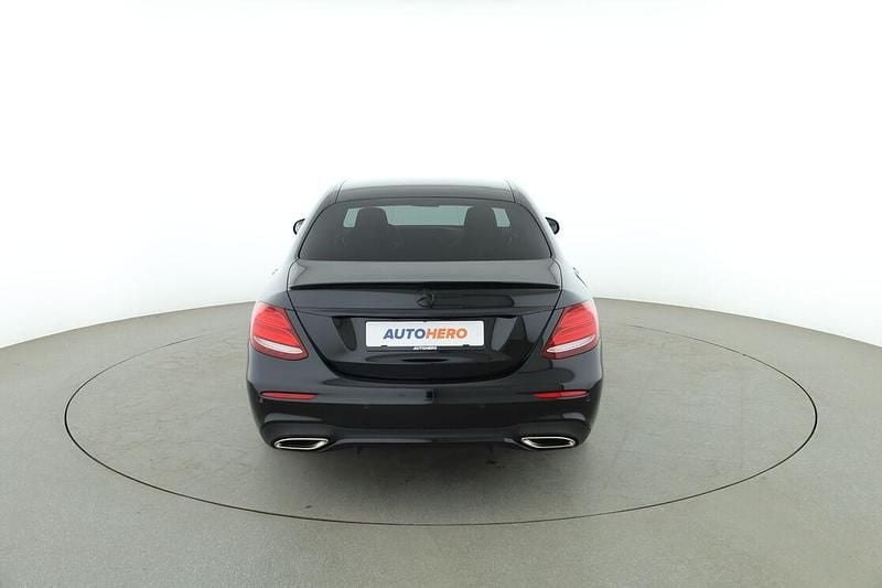 Gebraucht Mercedes E200 AMG line 184 PS (135 kW) 2019 Schwarz Limousine