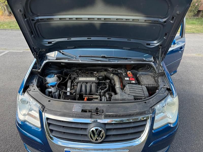 Gebraucht VW Touran 102 PS (75 kW) 2008 Blau Van / Kleinbus