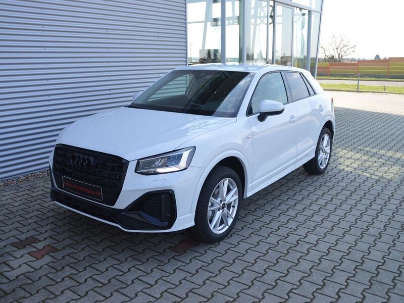 Gebraucht Audi Q2 S-Line 150 PS (110 kW) 2022 Weiß SUV