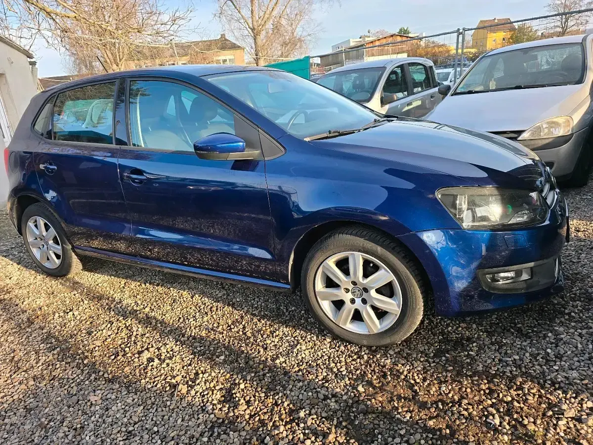 Gebraucht VW Polo Highline 86 PS (63 kW) 2010 Blau Kleinwagen