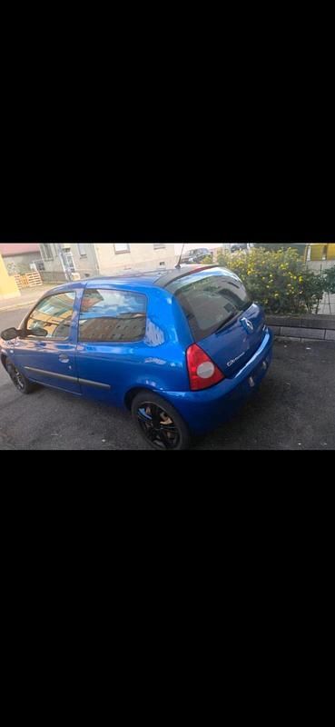 Blau Gebraucht 2007 Renault Clio II Kleinwagen | 1.499 € (Fairer Preis) - Bild 1/4