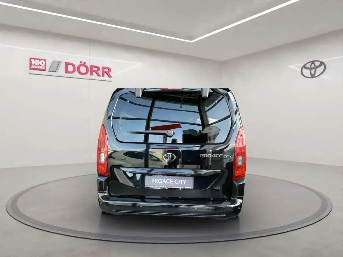 Neu Toyota Proace Verso City 131 PS (96 kW) 2025 Other Kombi