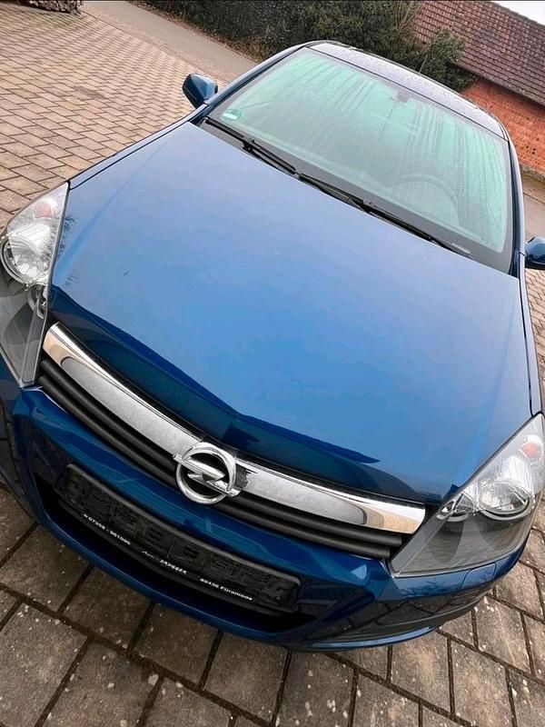 Gebraucht Opel Astra 140 PS (102 kW) 2006 Blau Kleinwagen