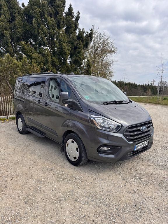 Gebraucht Ford Transit Custom 131 PS (96 kW) 2019 Grau Van / Kleinbus