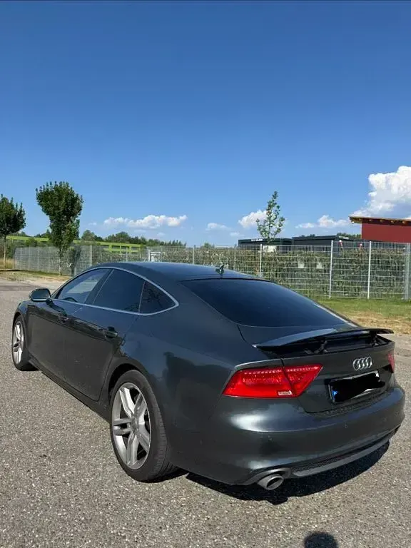 Gebraucht Audi A7 Comfort 313 PS (230 kW) 2012 Grau Kleinwagen