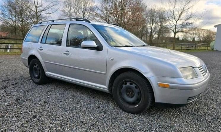 Gebraucht VW Jetta 100 PS (73 kW) 2004 Silber Kombi