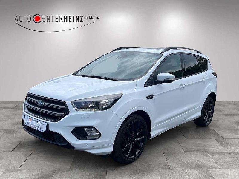 Frostweiß Gebraucht 2017 Ford Kuga ST-Line SUV | 17.900 € (Etwas zu teuer) - Bild 1/4