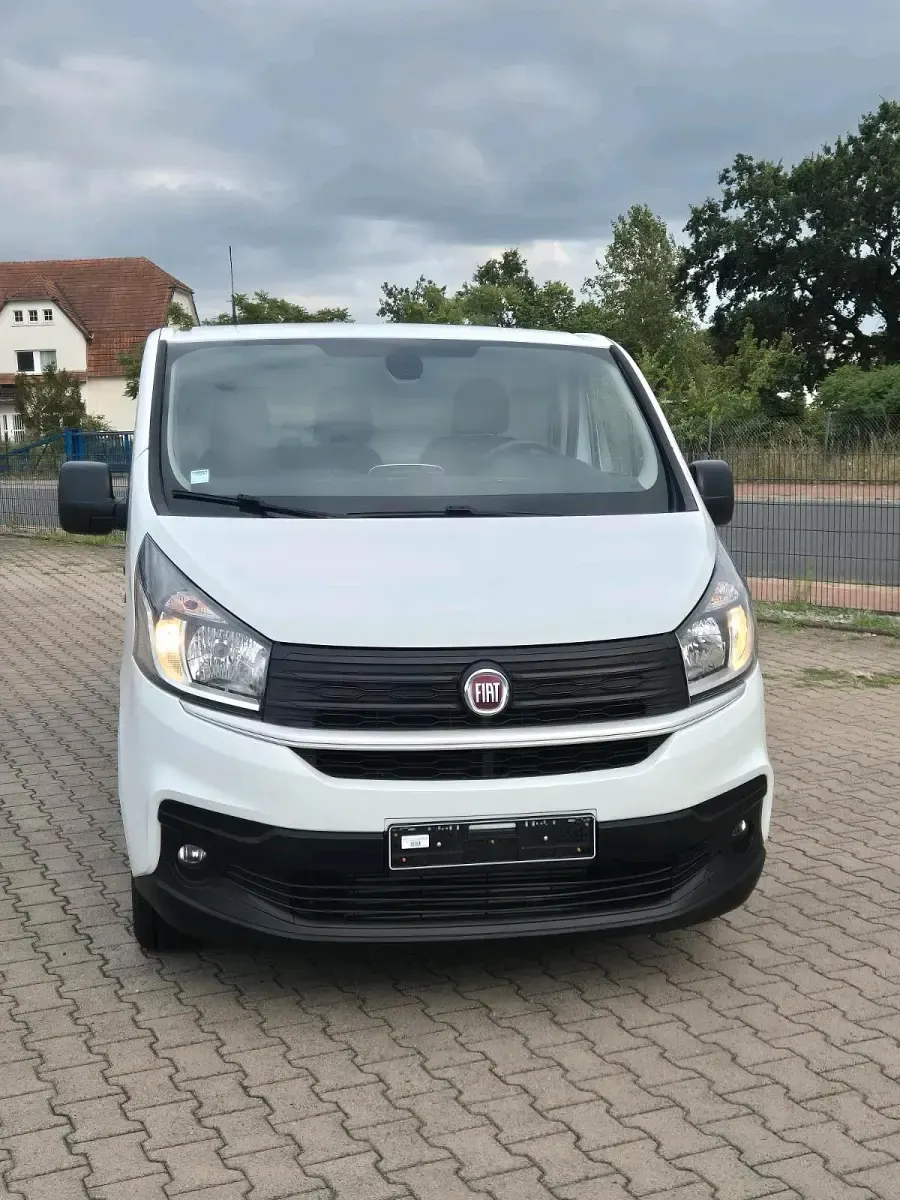 Gebraucht Fiat Talento 121 PS (88 kW) 2019 Weiß Van / Kleinbus