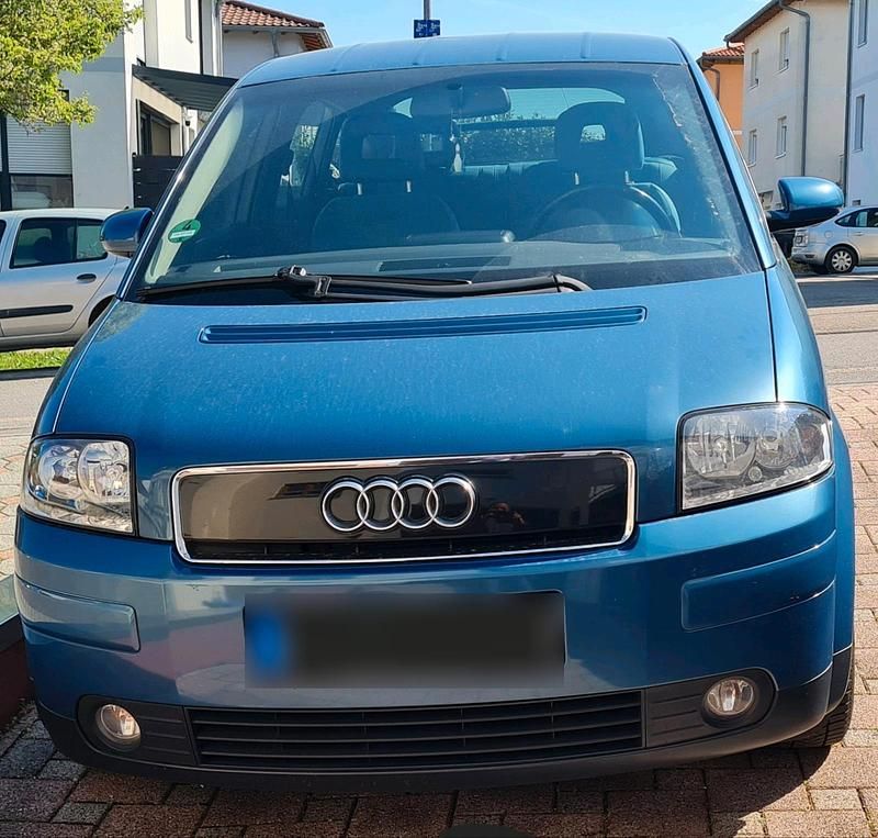 Second-hand Audi A2 110 CP (80 kW) 2002 Albastru Hatchback