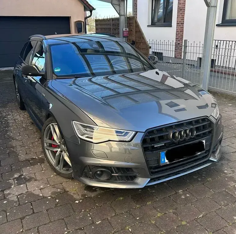 Używany Audi A6 Competition 326 KM (239 kW) 2017 Srebrny Kombi