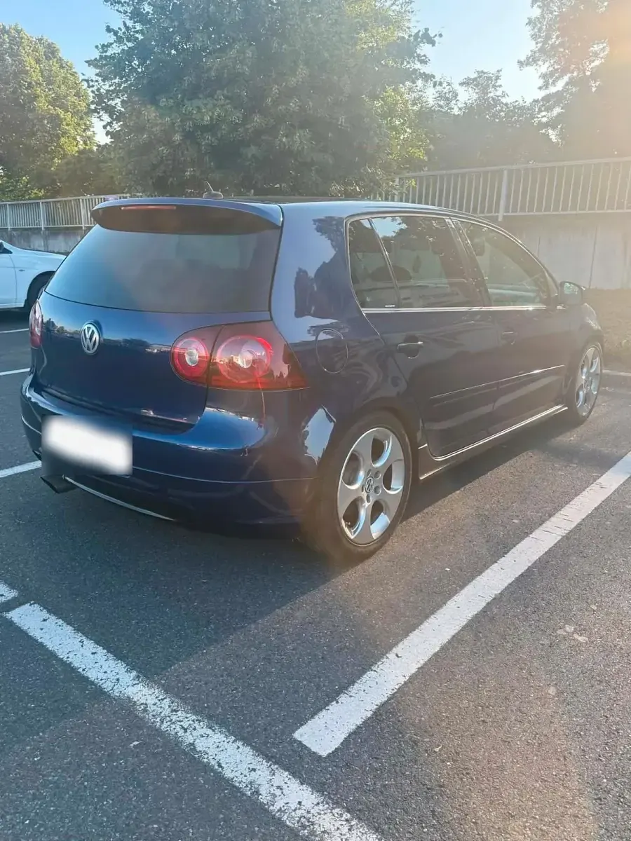 Gebraucht VW Golf V 200 PS (147 kW) 2005 Blau Kleinwagen