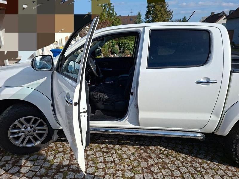Gebraucht Toyota HiLux 171 PS (125 kW) 2014 Weiß Pickup