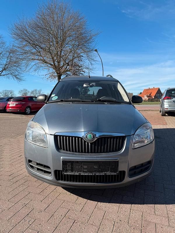 Gebraucht Skoda Roomster 69 PS (50 kW) 2010 Grau Van / Kleinbus