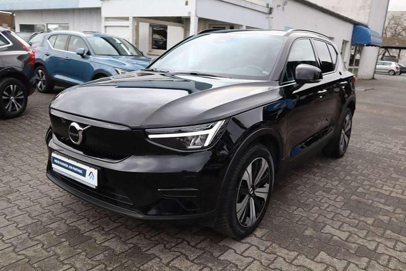 Second-hand Volvo XC40 Plus 169 kW (231 CP) 2022 Negru SUV