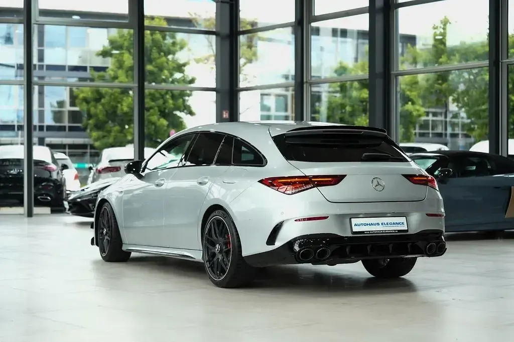 Gebraucht Mercedes CLA45 AMG AMG 421 PS (309 kW) 2022 Iridiumsilber  metalliclack Coupé