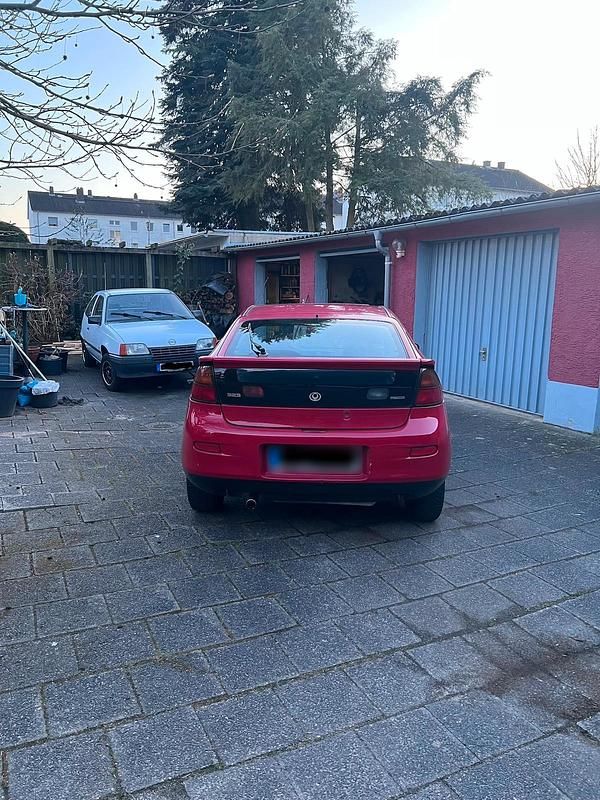 Gebraucht Mazda 323 88 PS (64 kW) 1997 Rot Coupé