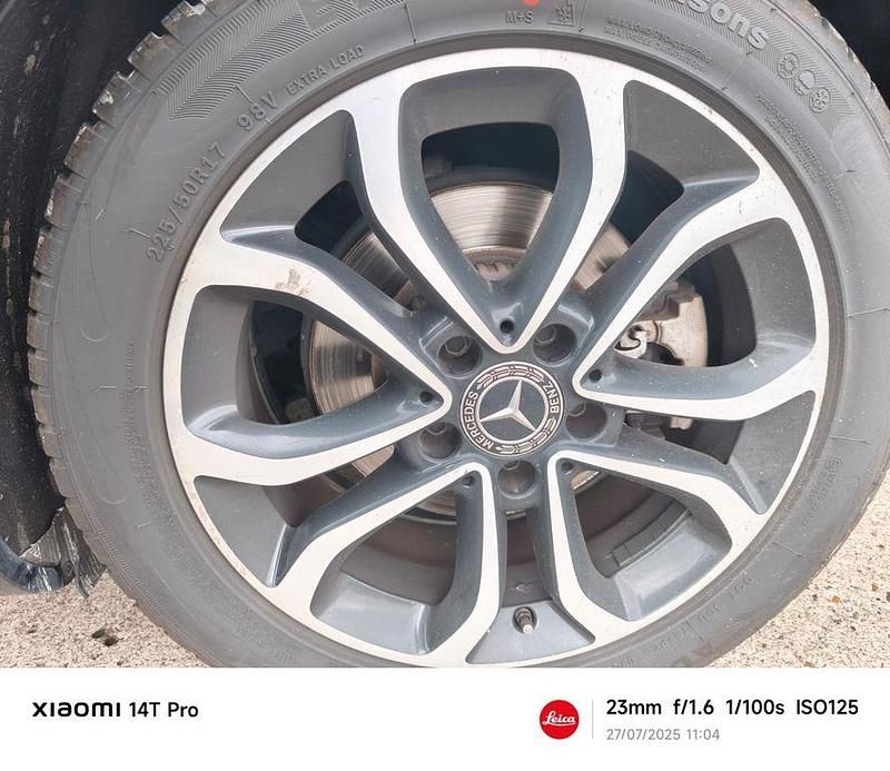 Gebraucht Mercedes C180 Avantgarde 156 PS (114 kW) 2017 Schwarz Kombi