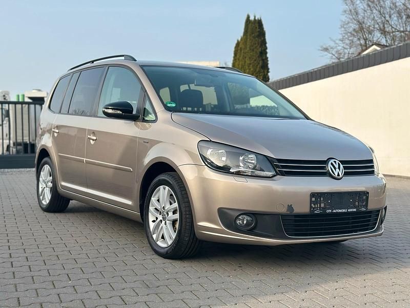 Gebraucht VW Touran Match 105 PS (77 kW) 2013 Beige Van / Kleinbus