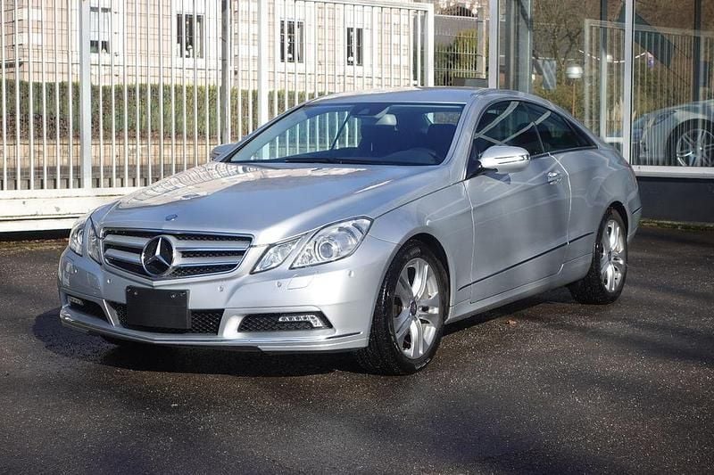 Gebraucht Mercedes E350 272 PS (200 kW) 2009 Iridiumsilber metallic Coupé