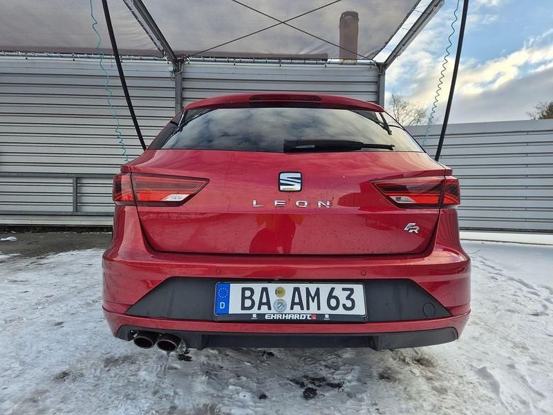 Rot Gebraucht 2018 Seat Leon ST FR Kombi | 12.800 € (Guter Preis) - Bild 1/4