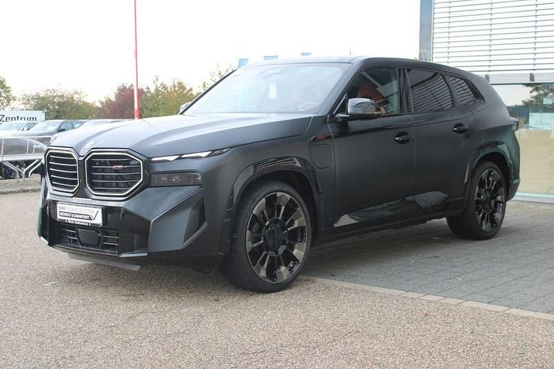 Schwarz Gebraucht 2024 BMW XM Performance SUV | 149.940 € (Superpreis) - Bild 1/4