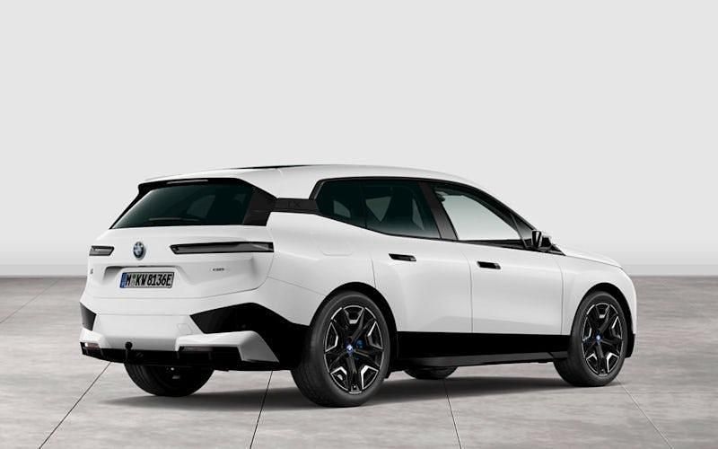 Gebraucht BMW iX 300 kW (408 PS) 2024 Mineralweiss SUV