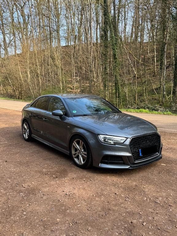 Gebraucht Audi A3 S-Line 150 PS (110 kW) 2020 Grau Limousine