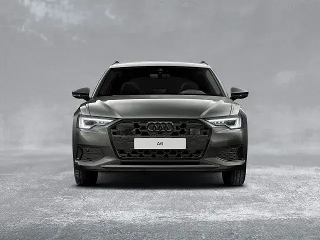 Gebraucht Audi A6 Advanced 204 PS (150 kW) 2024 Chronosgrau metallic Kombi