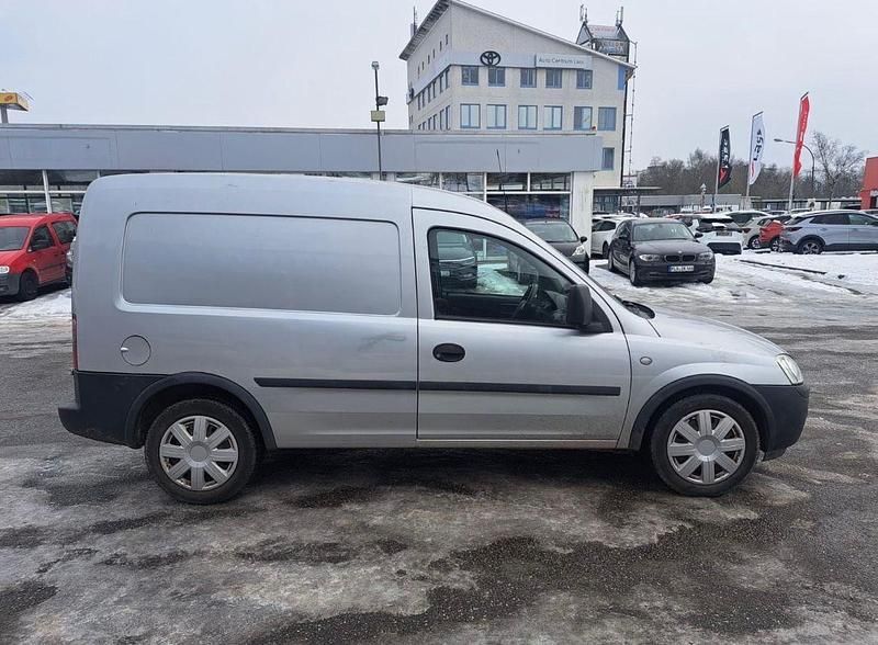 Gebraucht Opel Combo 75 PS (55 kW) 2009 Silber Van / Kleinbus