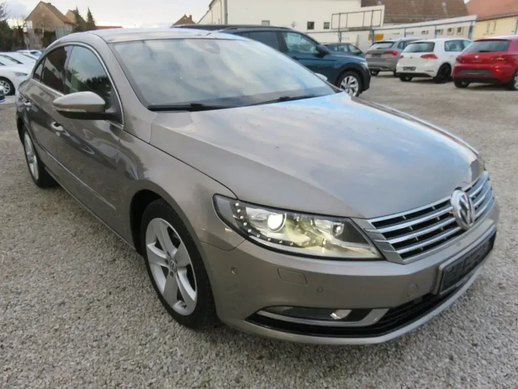 Używany VW Passat 177 KM (130 kW) 2013 Brązowy Sedan/Limuzyna
