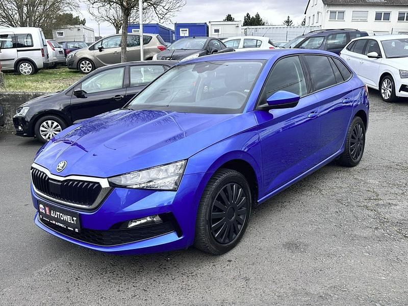 Gebraucht Skoda Scala Ambition 116 PS (85 kW) 2020 Blau Kleinwagen