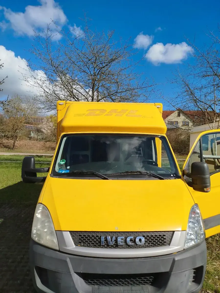 Gebraucht Iveco Daily 106 PS (77 kW) 2011 Gelb Van / Kleinbus