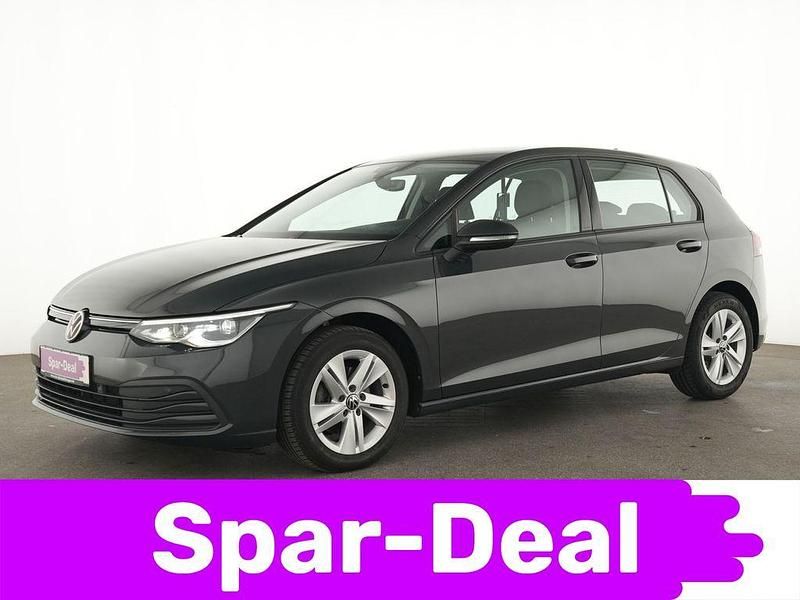 Grau Gebraucht 2021 VW Golf Life Limousine | 16.949 € (Fairer Preis) - Bild 1/4