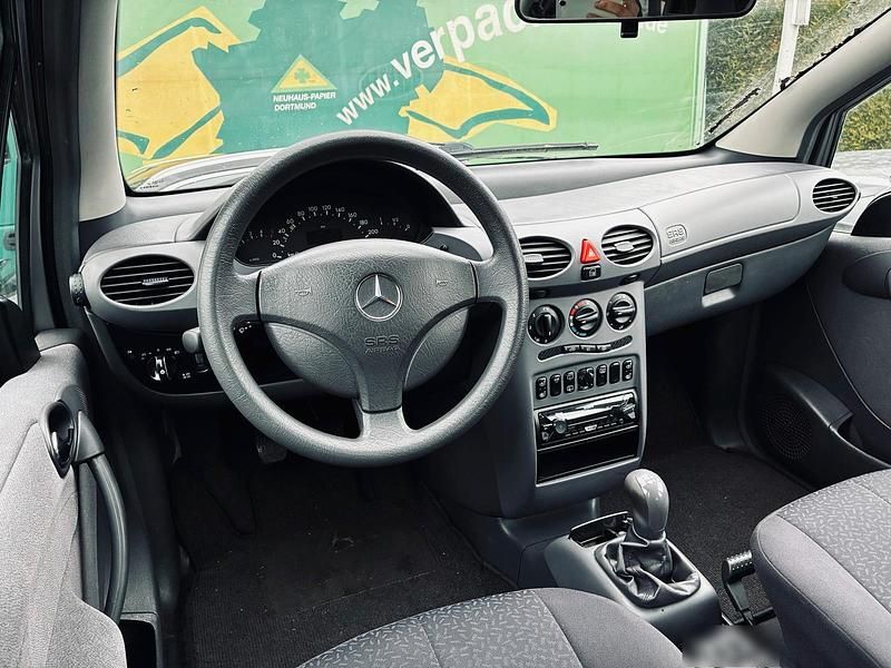 Gebraucht Mercedes A170 90 PS (66 kW) 2000 Grau Kleinwagen