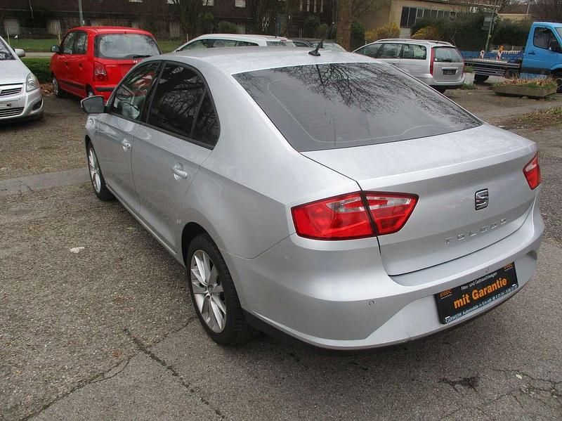 Gebraucht Seat Toledo Reference 95 PS (69 kW) 2017 Reflexsilber Kleinwagen