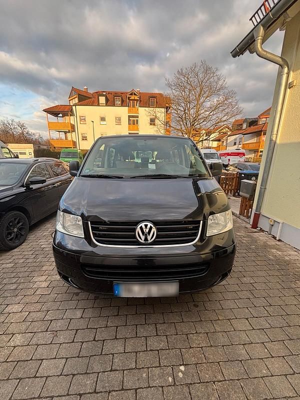 Second-hand VW T5 102 CP (75 kW) 2010 Negru Van