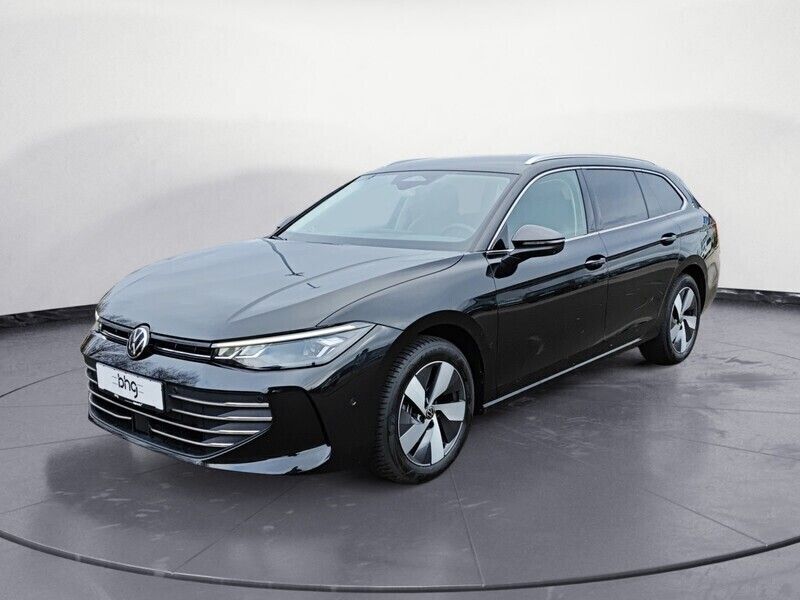 Schwarz Gebraucht 2024 VW Passat Business Kombi | 31.820 € (Guter Preis) - Bild 1/4