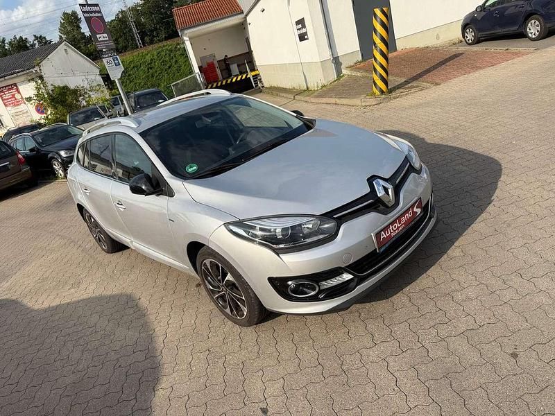 Silber Gebraucht 2014 Renault Mégane GrandTour Kombi | 5.999 € (Fairer Preis) - Bild 1/4