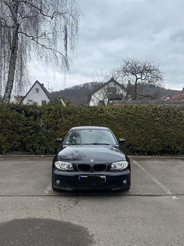 Gebraucht BMW 120 150 PS (110 kW) 2005 Schwarz Kleinwagen