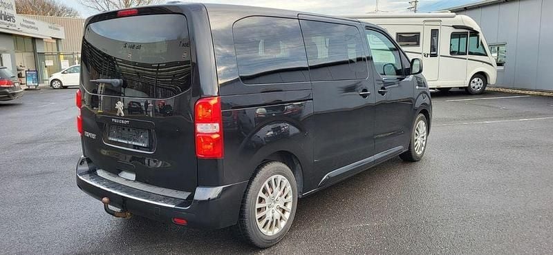 Gebraucht Peugeot Traveller 177 PS (130 kW) 2017 Schwarz Van / Kleinbus
