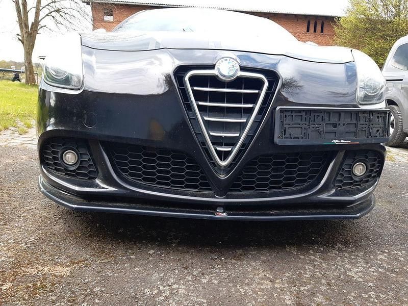 Schwarz Gebraucht 2012 Alfa Romeo Giulietta Super Kleinwagen | 5.000 € (Fairer Preis) - Bild 1/4