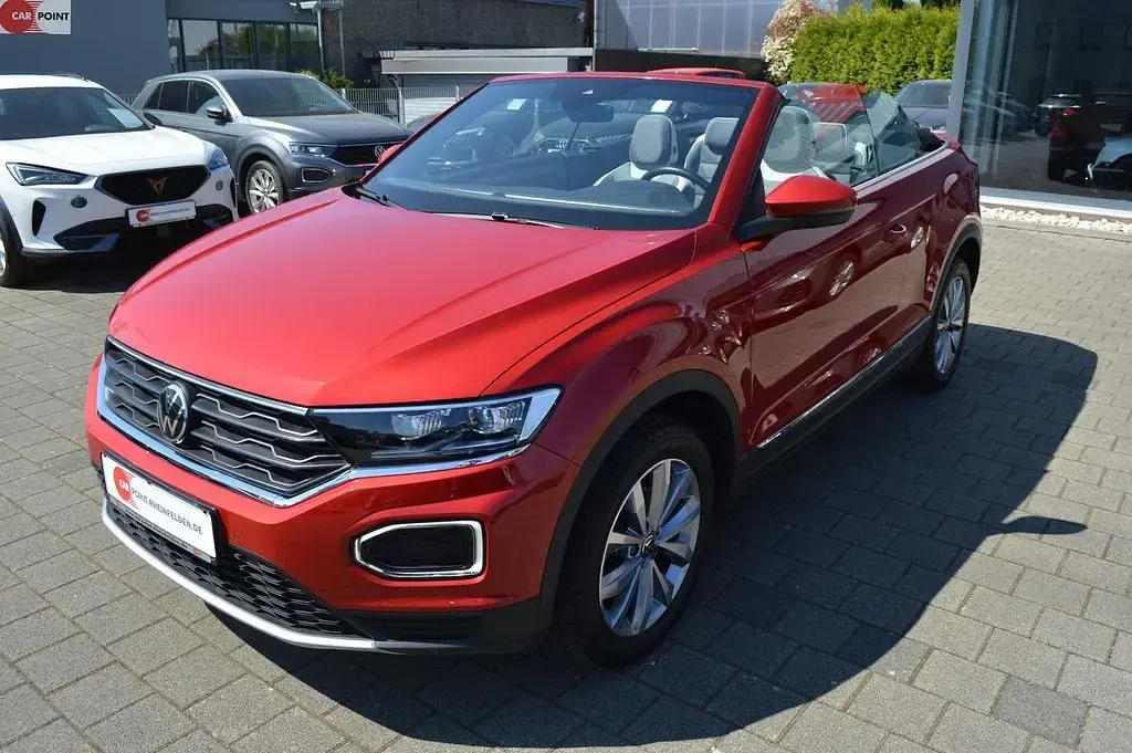 Gebraucht VW T-Roc Cabriolet Style 150 PS (110 kW) 2021 Kings red metallic Cabrio