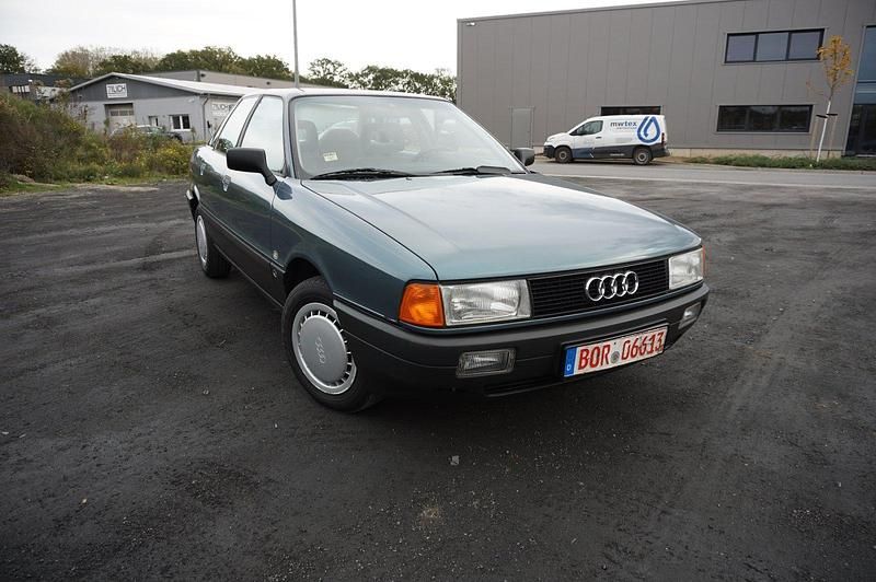 Gebraucht Audi 80 90 PS (66 kW) 1989 Blau Limousine