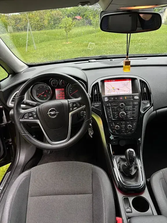 Brugt Opel Astra 110 HK (80 kW) 2015 Sort Sedan